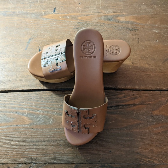 SOLD - TORI BURCH 'Ines' NIB - Wedge Sandals 5.5 - Picture 9 of 14